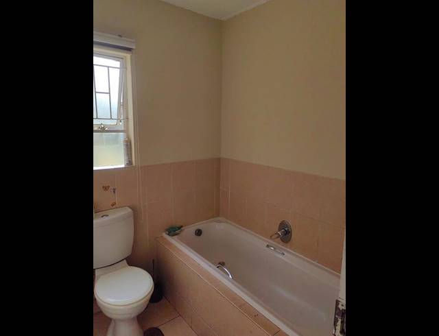 2 BEDROOM APARTMENT FOR SALE IN ORMONDE VIEW